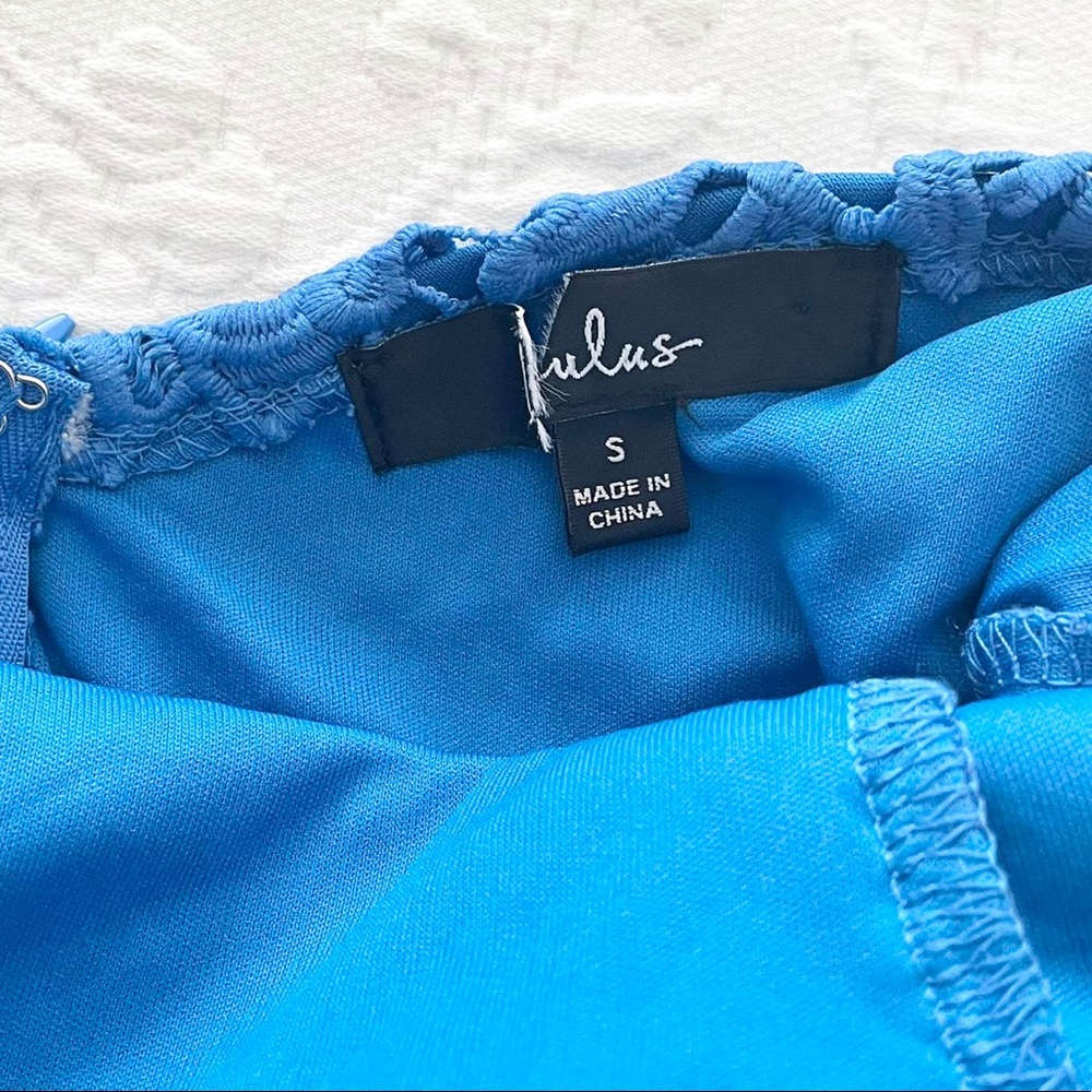 Small Lulu’s Blue Backless Lace Dress - Picture 6 of 16